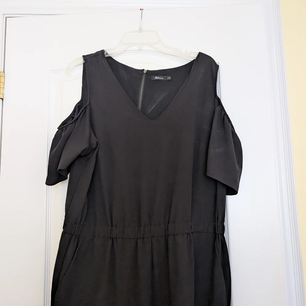 Reitmans Xl Black Jumpsuit With Shoulder Cut Outs - Picture 2 of 9